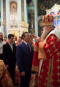 Всенощное бдение в храме в честь Сошествия Святого Духа г.Саратова