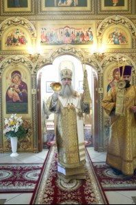 Божественная литургия в храме святых первоверховных апостолов Петра и Павла г. Красноармейска