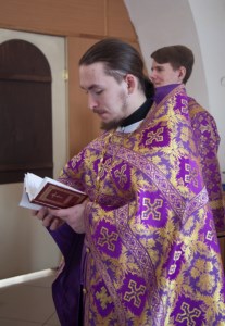 Божественная литургия в храме во имя святого благоверного князя Александра Невского города Ртищева Балашовской епархии