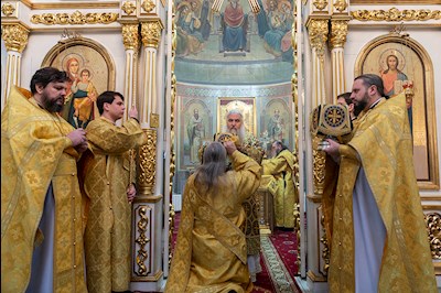 Божественная литургия в храме Всех святых, в земле Русской просиявших, г. Саратова