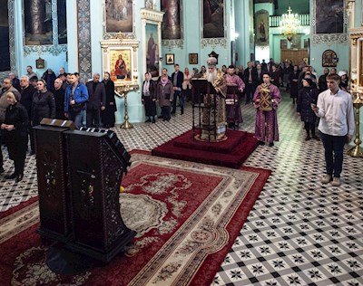 Всенощное бдение в храме в честь Сошествия Святого Духа г. Саратова