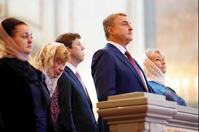 Митрополит Игнатий принял участие в Божественной литургии в Храме Христа Спасителя