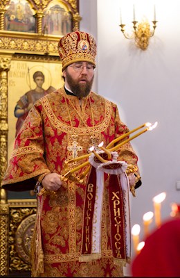 Божественная литургия в храме великомученика Георгия Победоносца г. Саратова
