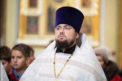 В Покровском соборе прошла торжественная встреча саратовских святителей