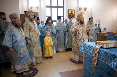 Митрополит Игнатий возглавил соборное архиерейское богослужение в Казанском храме г. Саратова