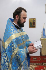 Божественная литургия в храме в честь Покрова Пресвятой Богородицы р.п. Новые Бурасы