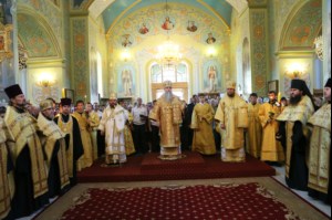 Встреча святых мощей святого равноапостольного князя Владимира и Всенощное бдение в храме в честь Покрова Пресвятой Богородицы г.Саратова