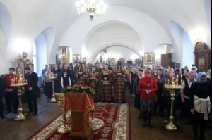 Божественная литургия в Спасо-Преображенском мужском монастыре г.Саратова