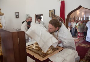 Божественная литургия в храме Преображения Господня Покровского женского монастыря г. Балашова