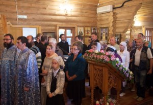 Божественная литургия в храме в честь Рождества Пресвятой Богородицы г.Саратова