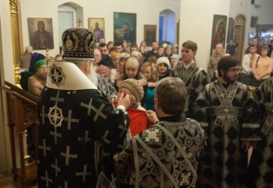 Литургия Преждеосвященных Даров в храме Покрова Пресвятой Богородицы г. Покровска (Энгельса)