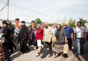Митрополит Лонгин совершил отпевание иерея Александра Сычева