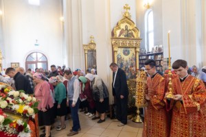 Божественная литургия в храме великомученика Георгия Победоносца г. Саратова