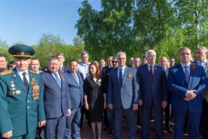 Заупокойная лития на Воскресенском кладбище г. Саратова