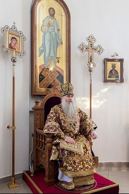 Божественная литургия в храме в честь святого равноапостольного великого князя Владимира г. Саратова