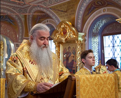 Всенощное бдение в Свято-Троицком кафедральном соборе г. Саратова