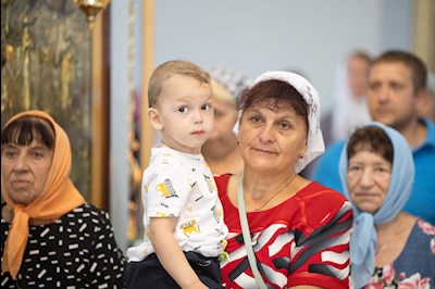 Митрополит Игнатий совершил Божественную литургию в храме Покрова Пресвятой Богородицы г. Петровска