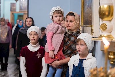 Митрополит Игнатий совершил всенощное бдение в Свято-Духовском соборе г. Саратова