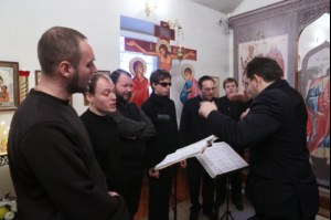 Божественная литургия в храме во имя священномученика Космы Саратовского