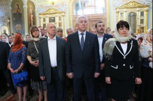 Великая Пасхальная вечерня в Покровском храме Саратова