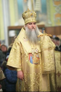 Митрополит Лонгин совершил Великую Рождественскую вечерню в Покровском храме Саратова