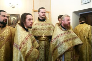 Божественная литургия в храме в честь иконы Божией Матери «Скоропослушница» г.Шиханы Вольского района