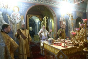 Божественная литургия в Свято-Троицком кафедральном соборе г.Саратова