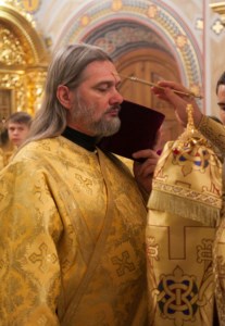 Всенощное бдение в Свято-Троицком кафедральном соборе города Саратова
