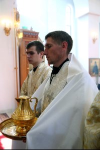 Божественная литургия в Свято-Алексиевском женском монастыре г.Саратова