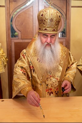Митрополит Лонгин совершил Великое освящение храма Преображения Господня р.п. Соколовый