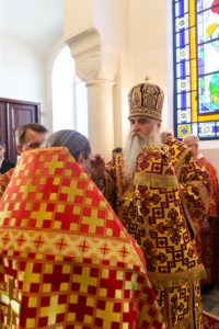 Всенощное бдение на Архиерейском подворье — храме в честь иконы Божией Матери «Утоли моя печали» г. Саратова