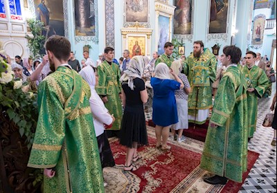 Митрополит Игнатий совершил всенощное бдение в Свято-Духовском соборе г. Саратова