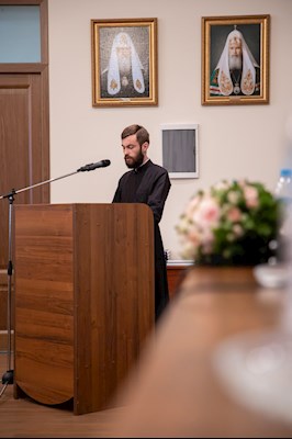 Митрополит Игнатий посетил защиту выпускных работ в СПДС