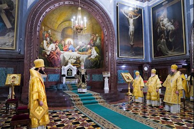 Митрополит Игнатий принял участие в Божественной литургии в день 14-й годовщины интронизации Патриарха Кирилла