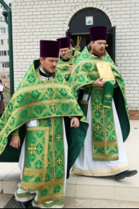 Божественная литургия в храме во имя преподобного Сергия Радонежского поселок Юбилейный г.Саратова