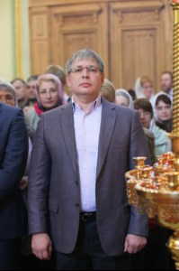 Великая Пасхальная вечерня в Покровском храме Саратова