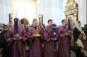 Божественная литургия в храме великомученика Георгия Победоносца г. Саратова