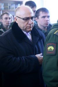 Божественная литургия в храме в честь Воздвижения Честнаго и Животворящего Креста Господня на территории Вольского военного института материального обеспечения