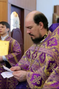 Божественная литургия в храме во имя святого великомученика Георгия Победоносца г.Саратова