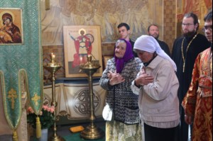 Божественная литургия в храме во имя святого благоверного великого князя Димитрия Донского села Столыпино Балтайского района