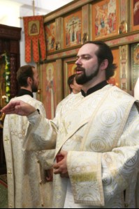 Божественная литургия в храме во имя святителя Тихона, епископа Воронежского, Задонского чудотворца г. Саратова