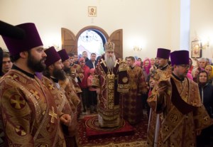 Митрополит Лонгин совершил Великое освящение храма во имя великомученицы Параскевы с. Благодатное Хвалынского района