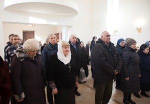 Совершена первая Литургия в новом храме на Увекском кладбище г.Саратова