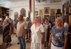 Божественная литургия на Подворье Свято-Никольского мужского монастыря г.Саратова с.Елшанка Воскресенского района