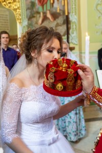 Таинство Венчания в Покровском храме г. Саратова