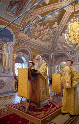 Всенощное бдение в Свято-Троицком кафедральном соборе г. Саратова