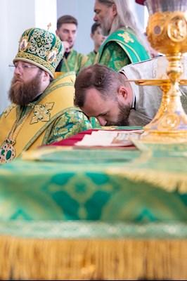 Митрополит Игнатий совершил Божественную литургию в Свято-Сергиевском женском монастыре села Алексеевка Базарно-Карабулакского района