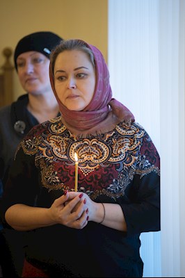 Совершена панихида по саратовским святителям