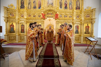 Митрополит Игнатий совершил Божественную литургию в храме святого апостола и евангелиста Иоанна Богослова г. Саратова