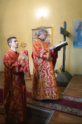 Митрополит Игнатий совершил Божественную литургию в храме святых мучениц Веры, Надежды, Любови и матери их Софии поселка Светлый